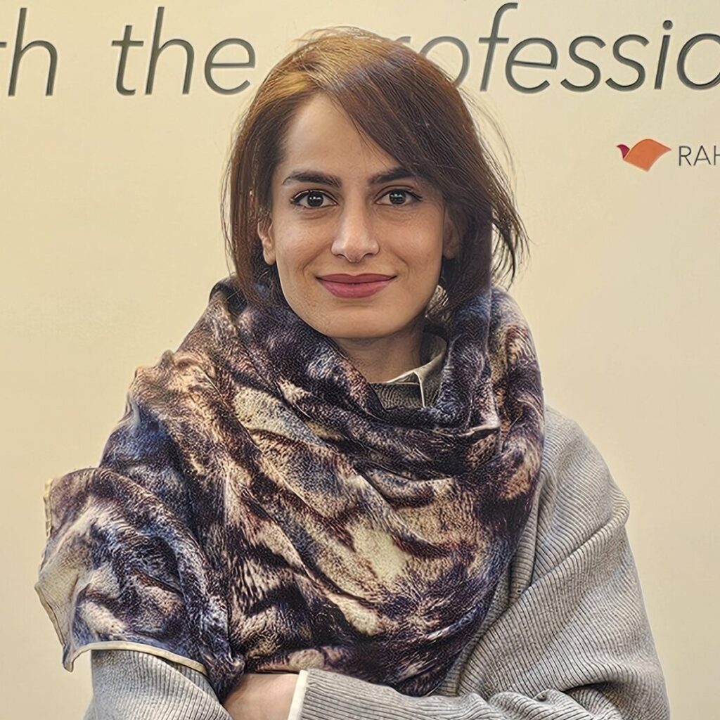 یکتا بهزادی